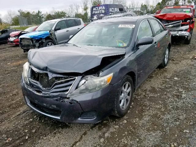 4T1BF3EK0BU761671 - 2011 TOYOTA CAMRY BASE GRAY photo 2