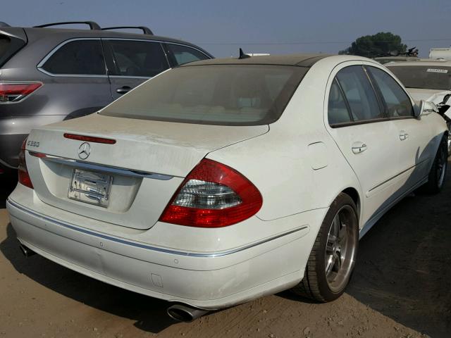 WDBUF56X97B032346 - 2007 MERCEDES-BENZ E 350 WHITE photo 4