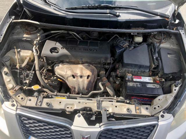 5Y2SM67009Z461018 - 2009 PONTIAC VIBE SILVER photo 9