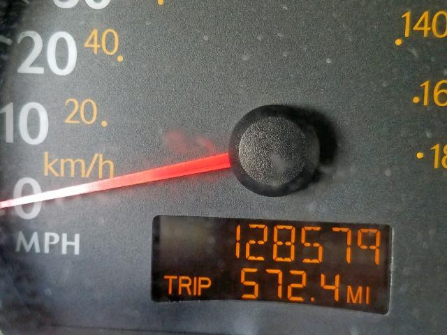 1G8AJ52F35Z118136 - 2005 SATURN ION LEVEL SILVER photo 8