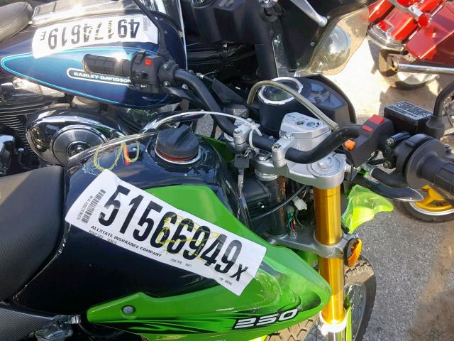 LHJPCNBK9JB500360 - 2018 OTHER MOTORCYCLE GREEN photo 5