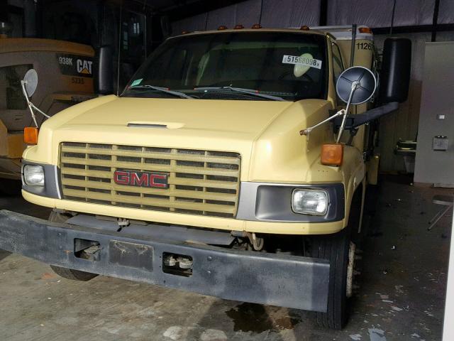 1GDJ5C1G56F900154 - 2006 GMC C5500 C5C0 YELLOW photo 2