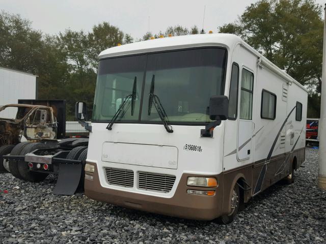 1FCNF53S830A06549 - 2004 COACH CAMPER WHITE photo 2