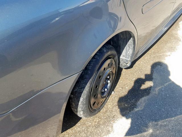 2G2WS522151144608 - 2005 PONTIAC GRAND PRIX GRAY photo 9