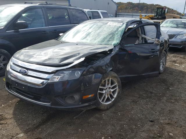 3FAHP0GA7BR304125 - 2011 FORD FUSION S BLACK photo 2