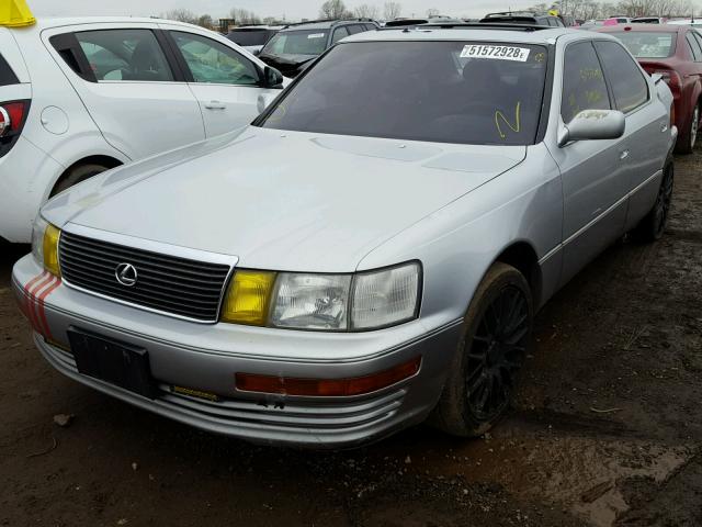 JT8UF11E3R0193529 - 1994 LEXUS LS 400 SILVER photo 2