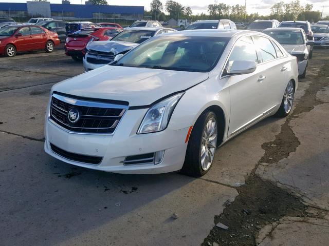 2G61W5S83E9204245 - 2014 CADILLAC XTS VSPORT WHITE photo 2