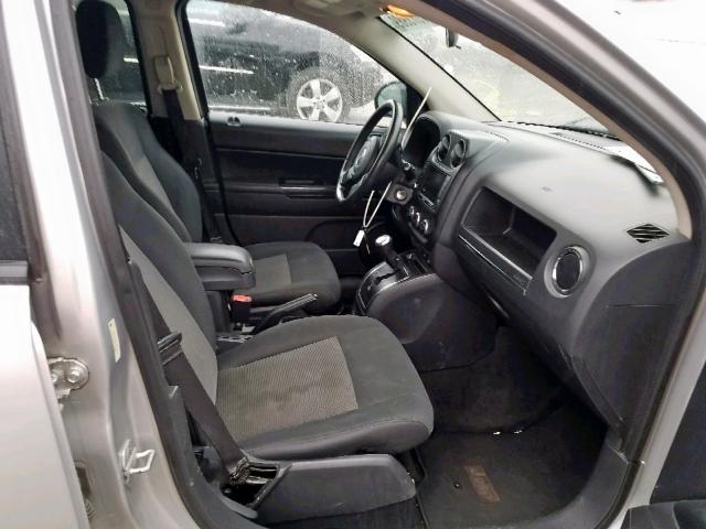 1C4NJCEA3CD651755 - 2012 JEEP COMPASS LA SILVER photo 5