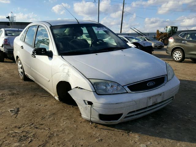 1FAFP34N17W101543 - 2007 FORD FOCUS ZX4 WHITE photo 1