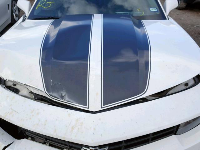 2G1FA1E3XF9150639 - 2015 CHEVROLET CAMARO LS WHITE photo 7