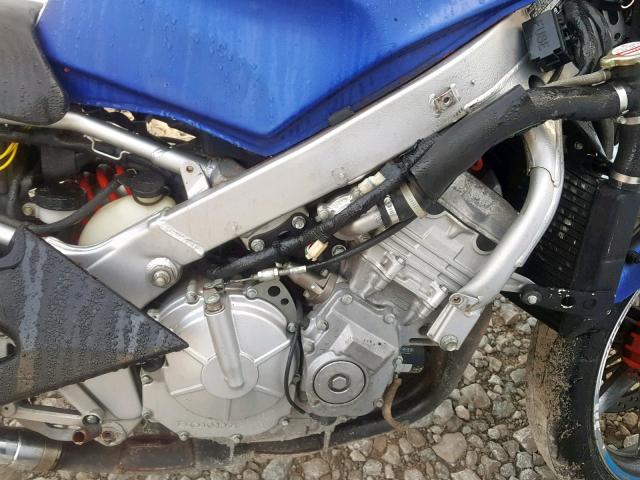 JH2PC2501WM704498 - 1998 HONDA CBR600 F3 BLUE photo 7