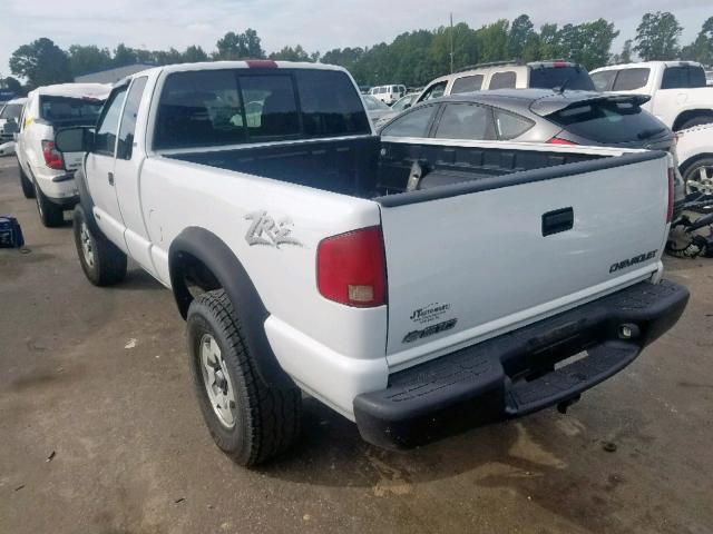 1GCCT19WX28188340 - 2002 CHEVROLET S TRUCK S1 WHITE photo 3