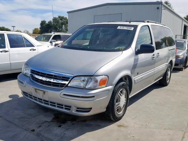 1GNDX13EX2D213826 - 2002 CHEVROLET VENTURE LU SILVER photo 2