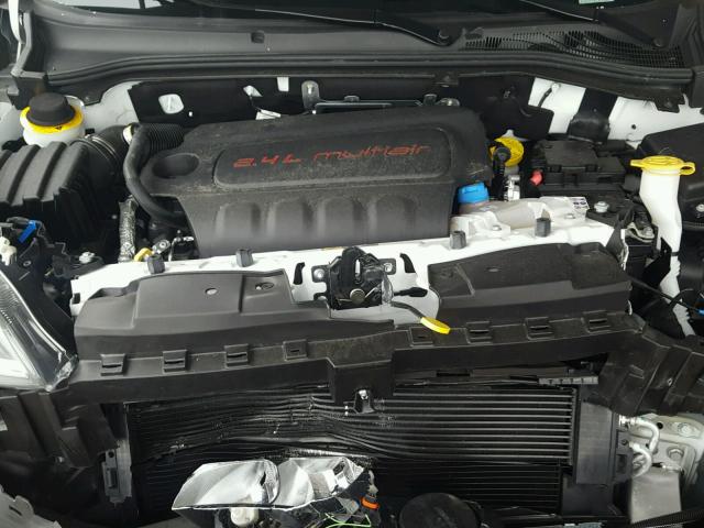 ZFBERFAB2J6J35464 - 2018 RAM PROMASTER 白色 照片 7