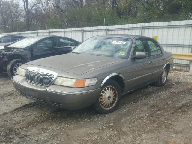 2MEFM75W2YX727088 - 2000 MERCURY GRAND MARQ GRAY photo 2