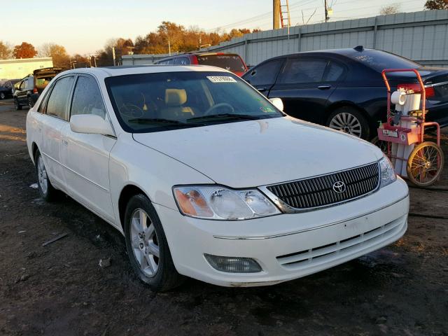 4T1BF28B72U207694 - 2002 TOYOTA AVALON XL WHITE photo 1