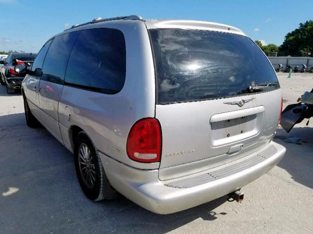 1C4GP64L2YB599422 - 2000 CHRYSLER TOWN & COU SILVER photo 3