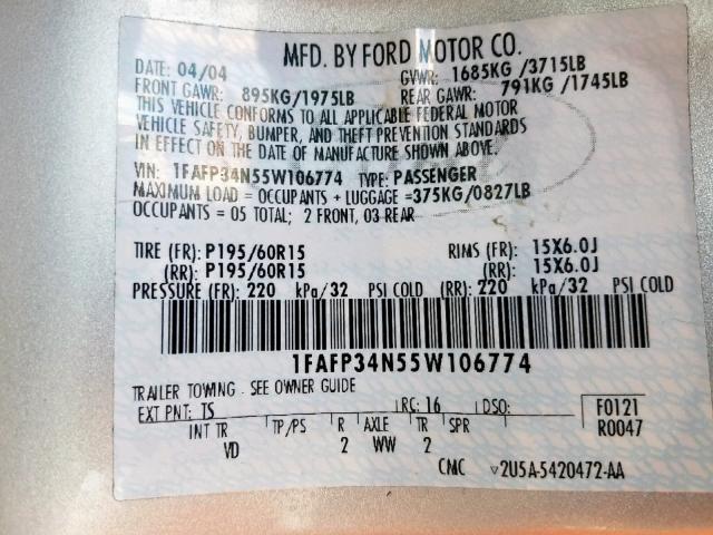 1FAFP34N55W106774 - 2005 FORD FOCUS ZX4 SILVER photo 10