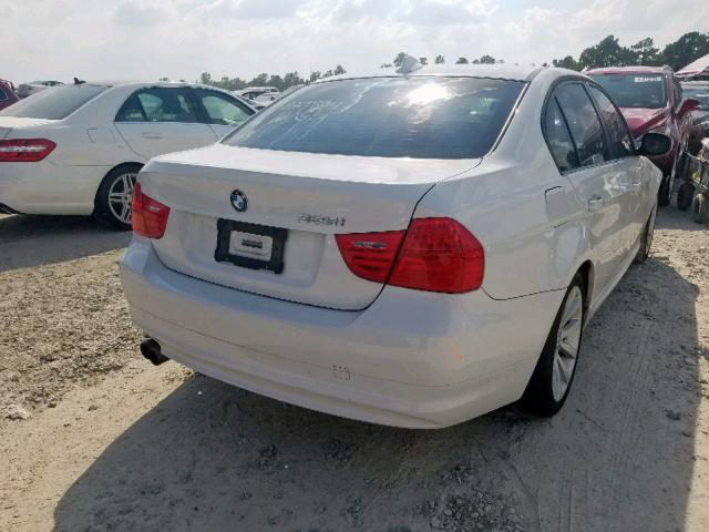 WBAPH7C53BE676047 - 2011 BMW 328 I WHITE photo 4