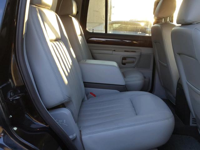 5LMEU68H34ZJ51609 - 2004 LINCOLN AVIATOR 黑色 照片 6