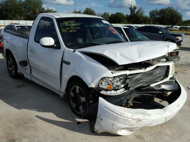 2FTZF07312CA86372 - 2002 FORD F150 SVT L WHITE photo 1