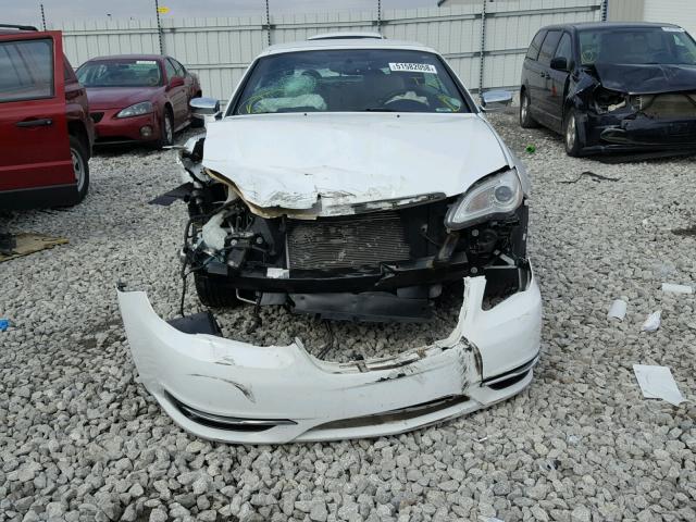 1C3BC7EG3BN530116 - 2011 CHRYSLER 200 LIMITE WHITE photo 9