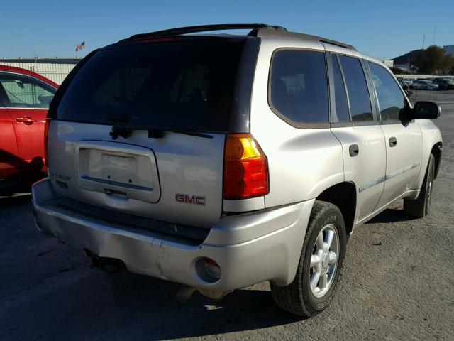 1GKDS13S682141450 - 2008 GMC ENVOY SILVER photo 4