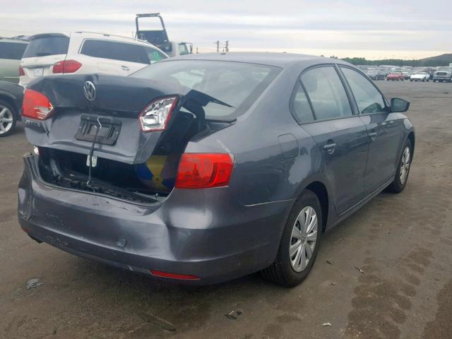 3VW1K7AJ9EM321969 - 2014 VOLKSWAGEN JETTA BASE 灰色 照片 4