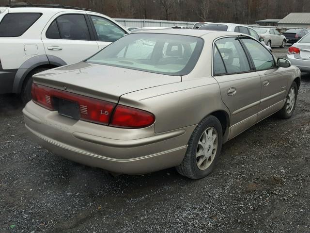 2G4WB52K9W1561693 - 1998 BUICK REGAL LS TAN photo 4