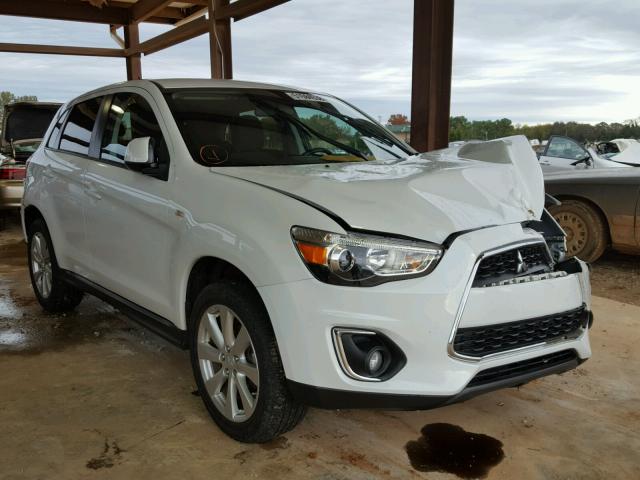 4A4AP3AU0FE044460 - 2015 MITSUBISHI OUTLANDER WHITE photo 1