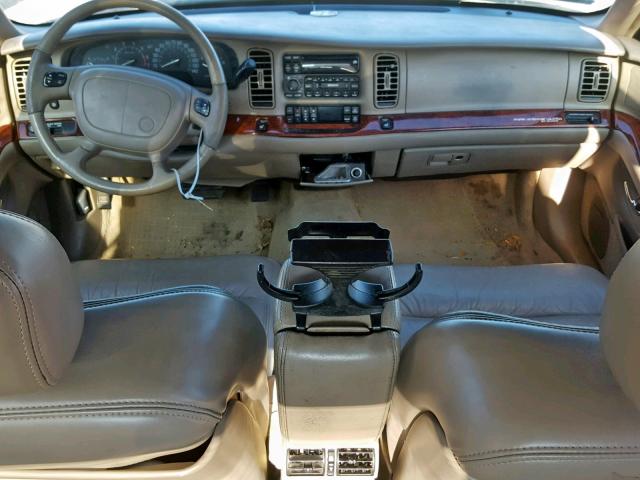 1G4CU5216W4647844 - 1998 BUICK PARK AVENU WHITE photo 9