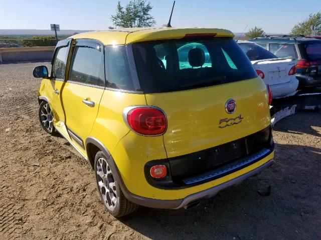 ZFBCFADH0EZ020627 - 2014 FIAT 500L TREKK YELLOW photo 3