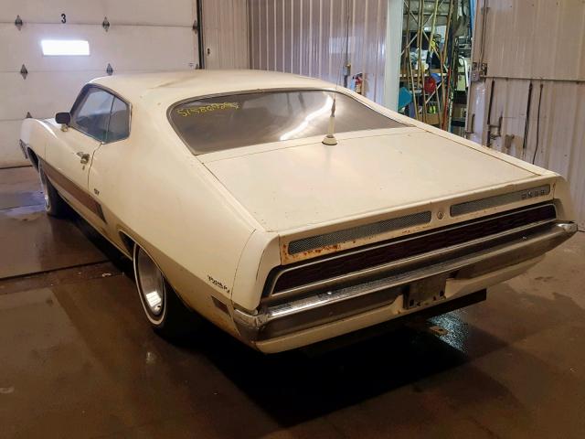 0H35H200088 - 1970 FORD TORINO GT WHITE photo 3