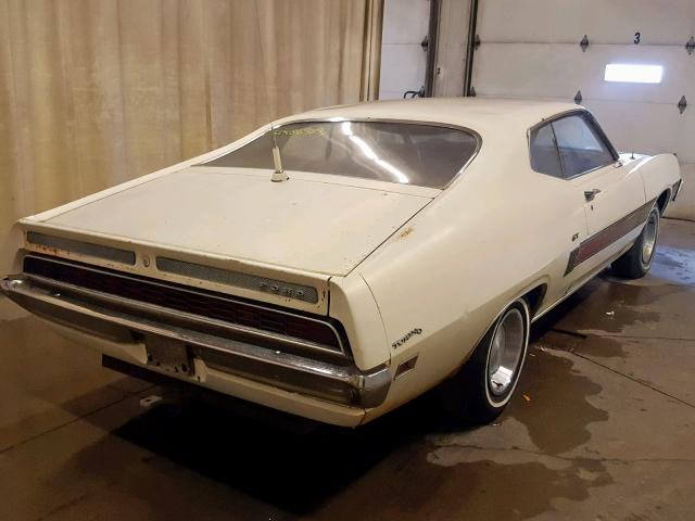 0H35H200088 - 1970 FORD TORINO GT WHITE photo 4