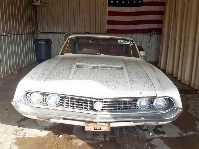 0H35H200088 - 1970 FORD TORINO GT WHITE photo 9