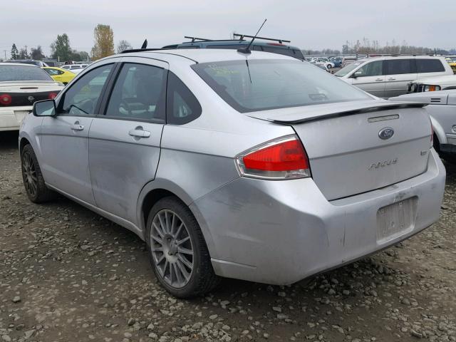 1FAHP3GN1AW236677 - 2010 FORD FOCUS SES SILVER photo 3