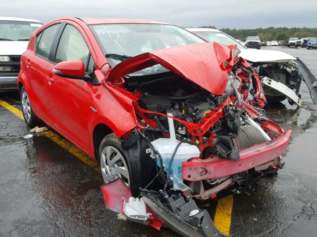 JTDKDTB39F1583192 - 2015 TOYOTA PRIUS C RED photo 1