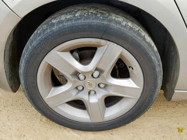 1G1ZB5E11BF122777 - 2011 CHEVROLET MALIBU LS GOLD photo 9