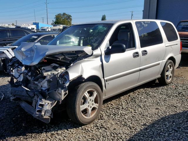 1GNDV23168D152699 - 2008 CHEVROLET UPLANDER L SILVER photo 2