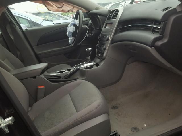 1G11B5SL5EF114138 - 2014 CHEVROLET MALIBU LS Қара фото 5