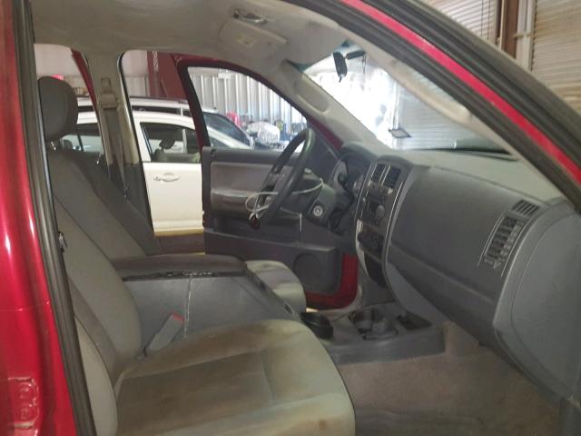 1D7HE48K26S698387 - 2006 DODGE DAKOTA QUA RED photo 5