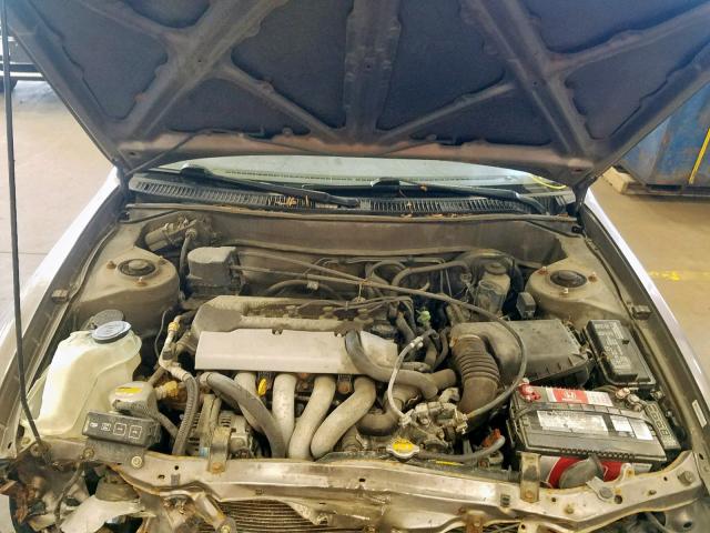 1Y1SK548XXZ412251 - 1999 CHEVROLET GEO PRIZM ოქროსფერი ფოტო 7