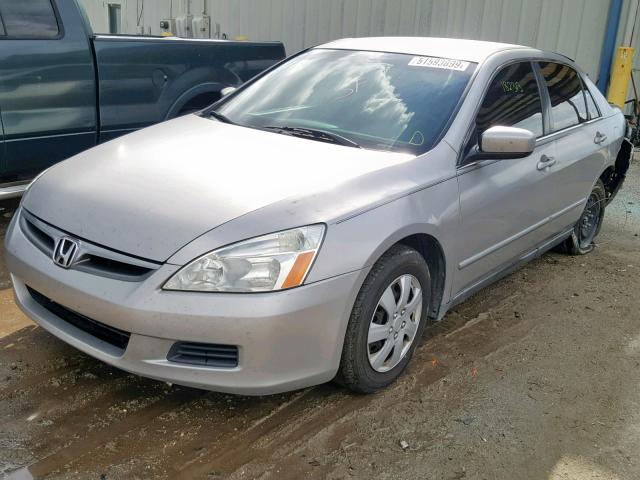 3HGCM56456G705438 - 2006 HONDA ACCORD LX SILVER photo 2