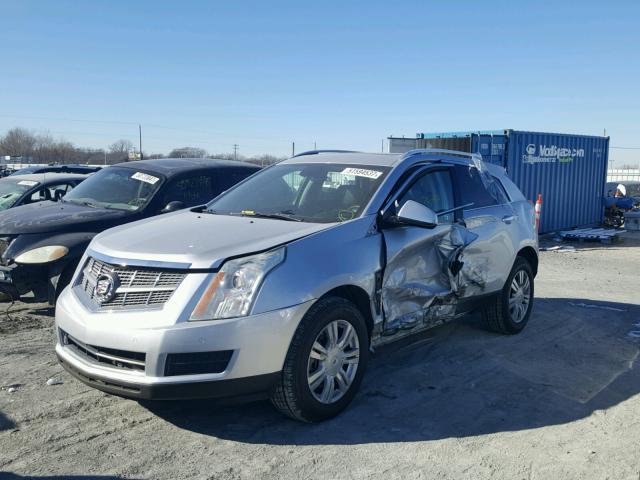 3GYFNAEY6AS599524 - 2010 CADILLAC SRX LUXURY SILVER photo 2