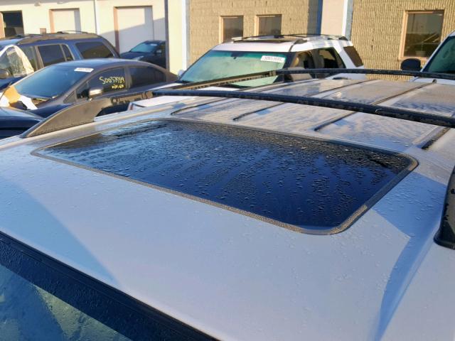 4S6DM58W214405835 - 2001 HONDA PASSPORT E 银色 照片 9