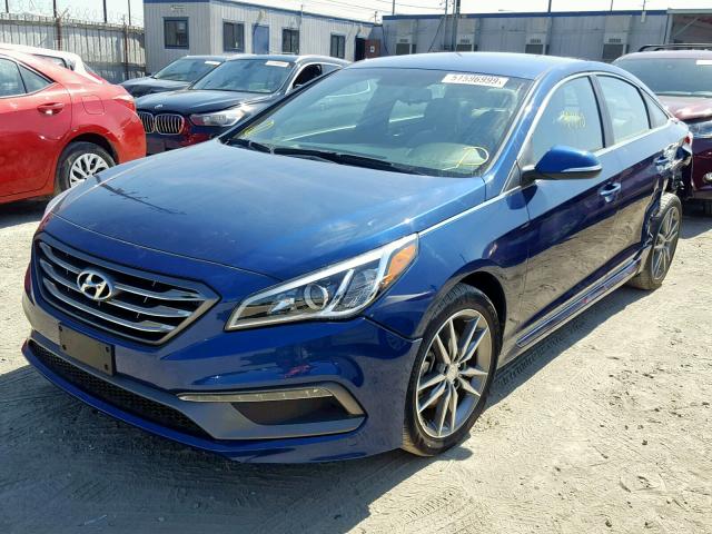 5NPE34AB6HH526622 - 2017 HYUNDAI SONATA SPO BLUE photo 2