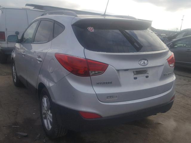 KM8JU3AC0AU070526 - 2010 HYUNDAI TUCSON GLS SILVER photo 3