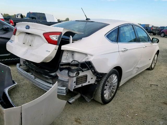 3FA6P0PU0ER330507 - 2014 FORD FUSION SE WHITE photo 4