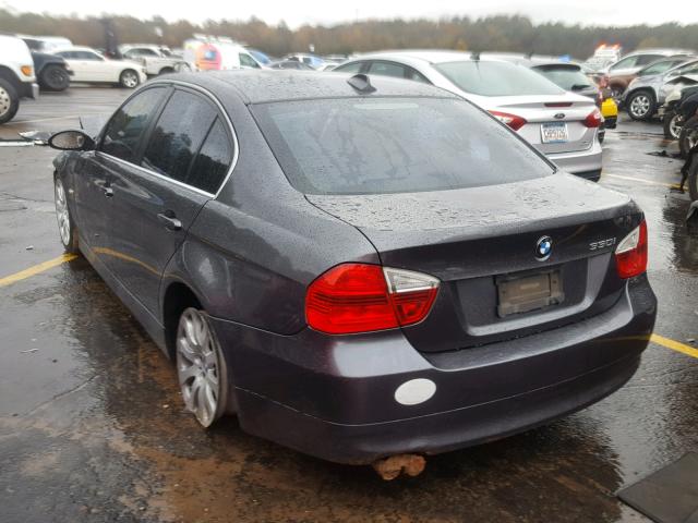 WBAVB33576KR72536 - 2006 BMW 330 I GRAY photo 3