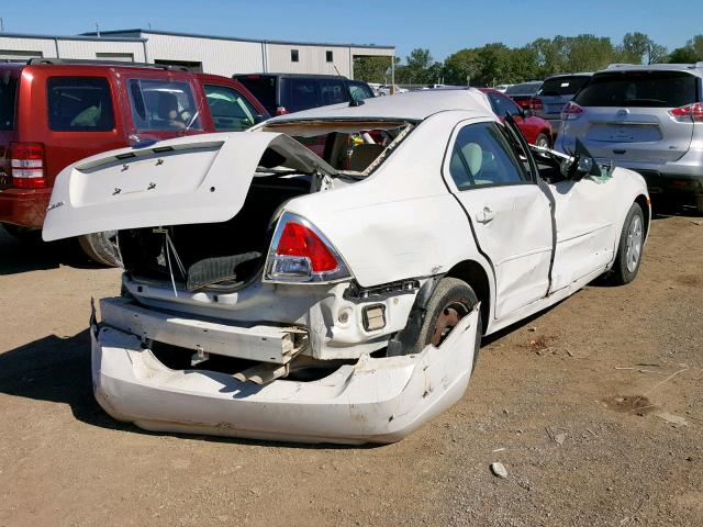 3FAHP06Z98R216046 - 2008 FORD FUSION S WHITE photo 4